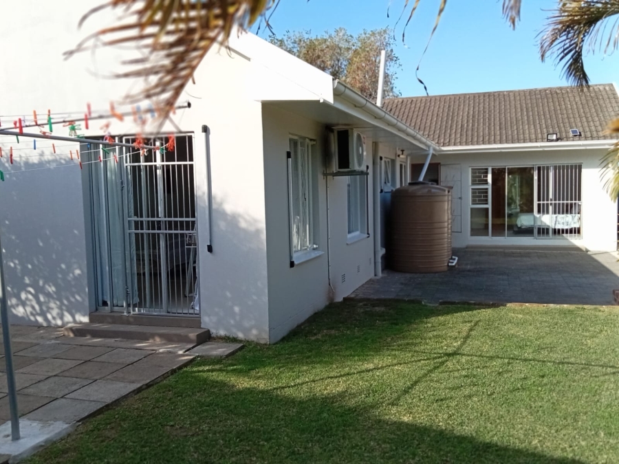 3 Bedroom Property for Sale in Beacon Bay Eastern Cape